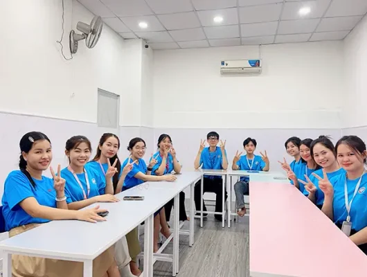 Dạy tiếng anh cho trẻ em tuyển dụng tại Anh Ngữ Công Phu