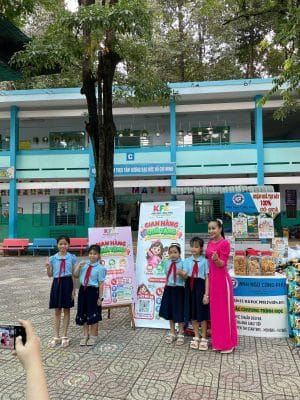 trung tâm tiếng anh giao tiếp quận 9